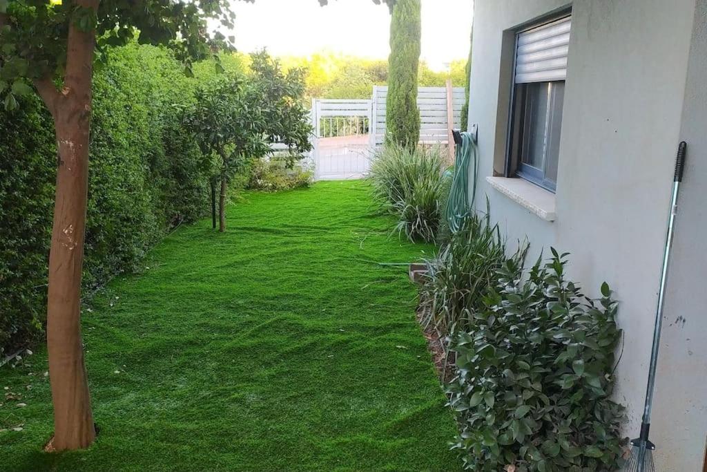 Apartmán Shamaka'S Kefar Hananya Exteriér fotografie