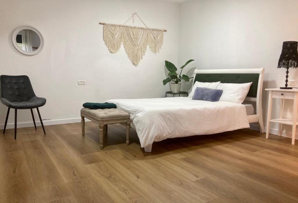 Apartmán Shamaka'S Kefar Hananya Exteriér fotografie
