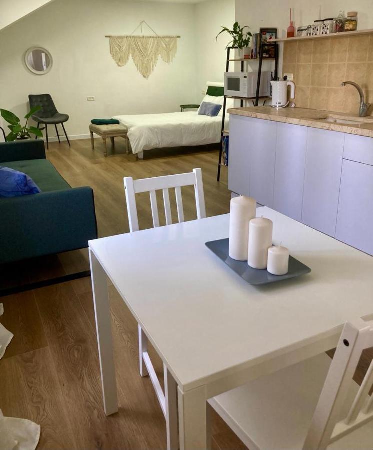 Apartmán Shamaka'S Kefar Hananya Exteriér fotografie